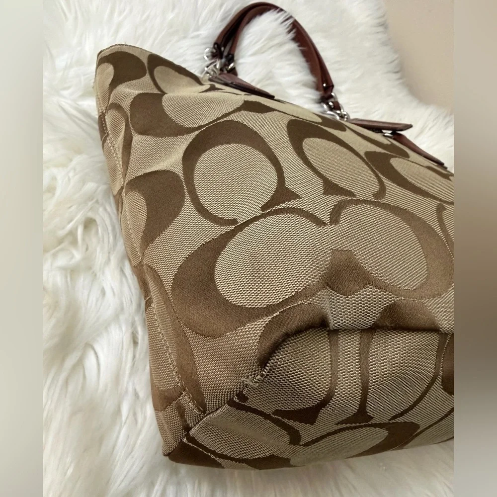 Coach Tan and Brown Signature Tote - Picture 3 of 12